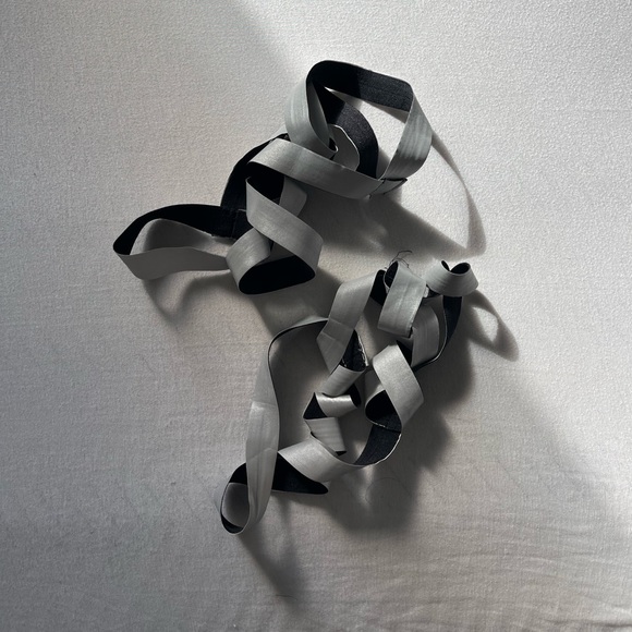 💥SOLD💥 Iheartraves Reflective Mesh Set SMALL - Picture 3 of 3